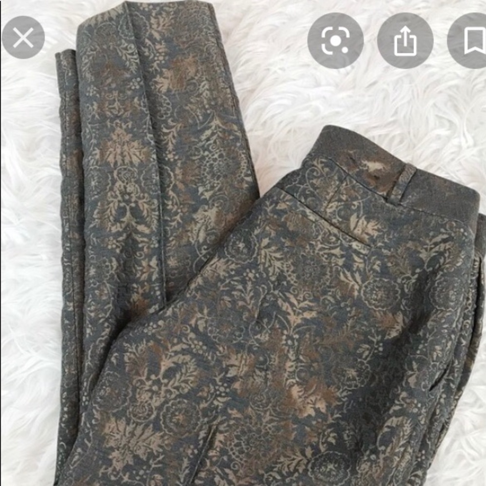 Banana Republic size 4P Martin fit pants